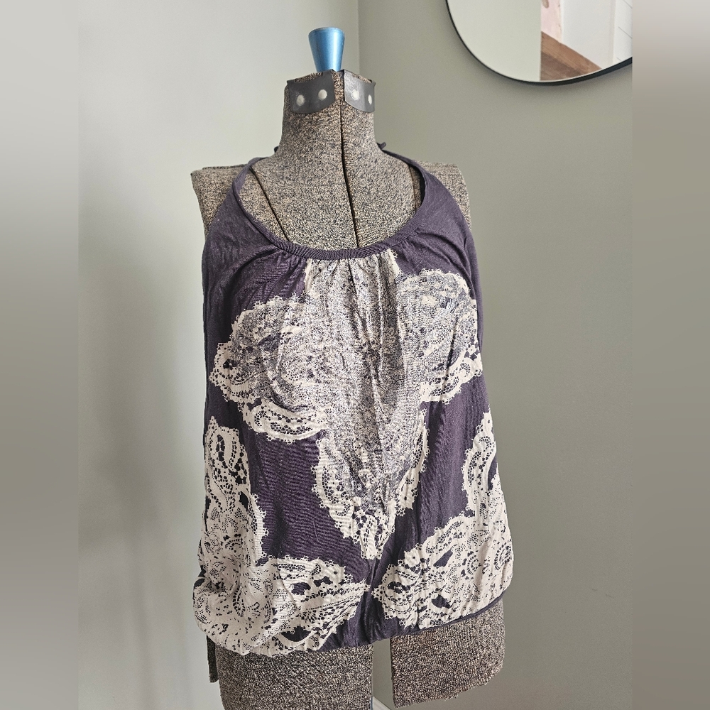 Lace Overlay Sleeveless Top